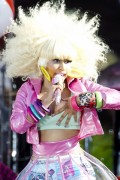 Nicki Minajs Super Bass Breaks Record