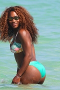 12 Sexy Bikini Photos Of Serena Williams